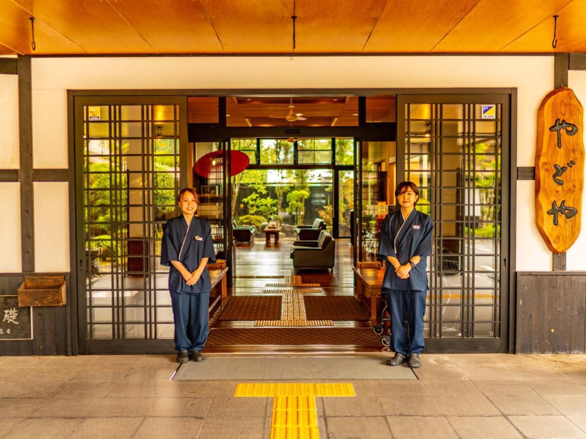 Отель Yawaragi-No-Sato Yadoya Юфу Экстерьер фото